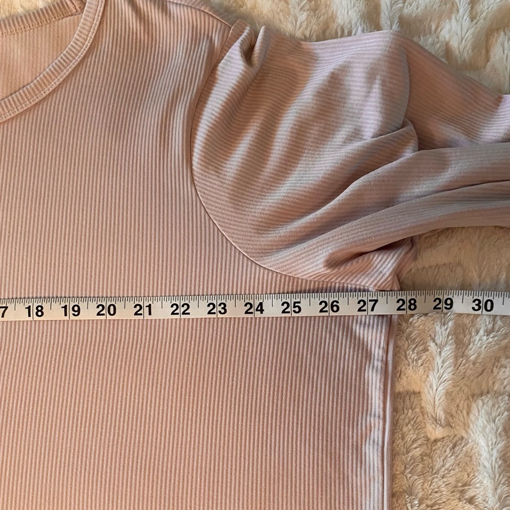 🚴🏻‍♀️FLX Ribbed Crewneck Tee - Picture 5 of 10